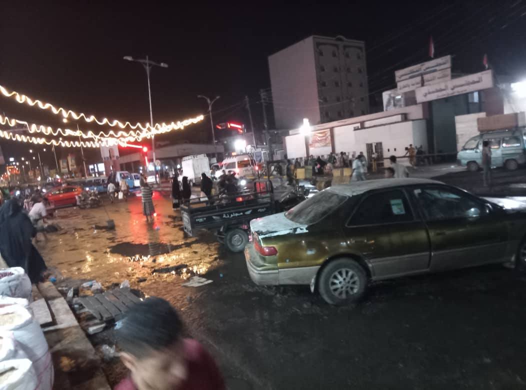 صور لعدد من الشوارع بمديرية الشيخ عثمان بعد شفط مياه الصرف الصحي