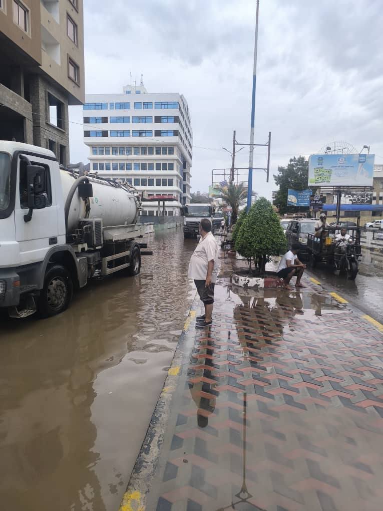 شفط مياه الامطار من المعلا