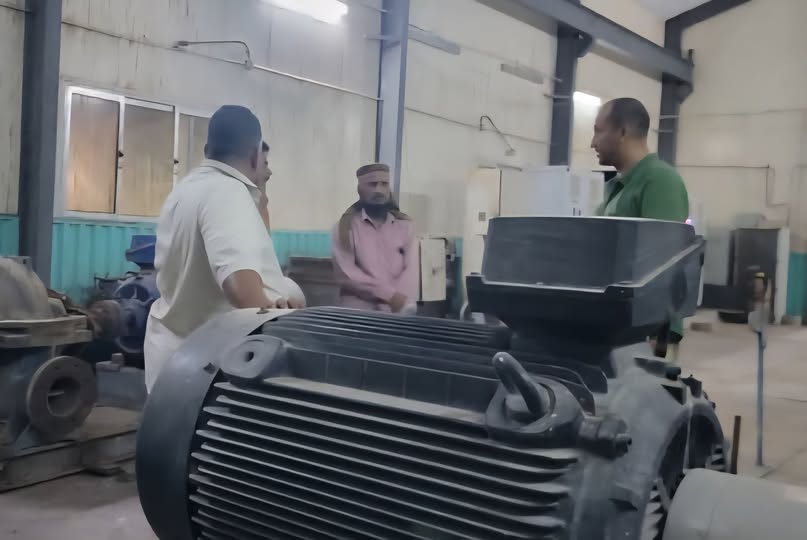 ياخبيرة يتفقد محطات ضخ المياه والصرف الصحي بالبريقة